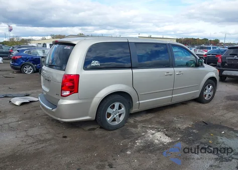 2013 Dodge Grand Caravan Sxt z USA, uszkodzony, nr VIN 2C4RDGCG2DR536506